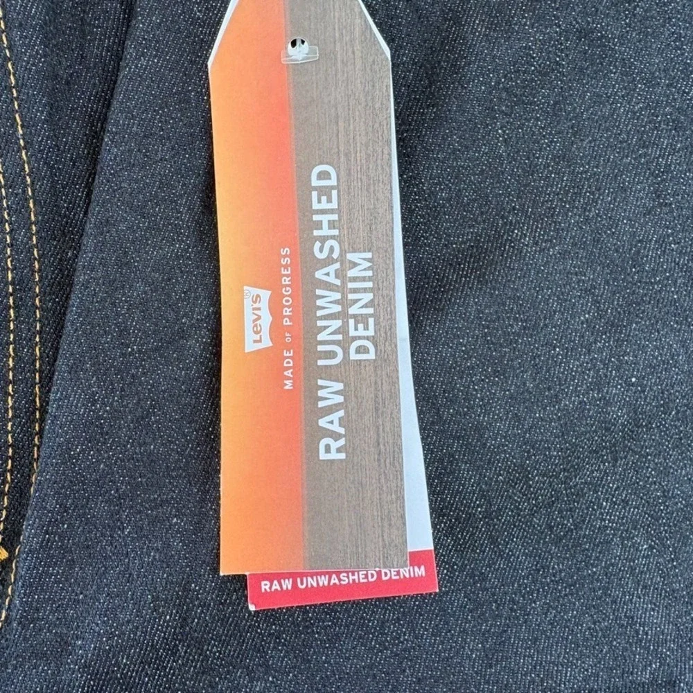 Levis new tags